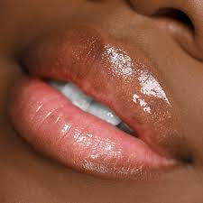 LIP TREATMENT FOR DISCOLORATION